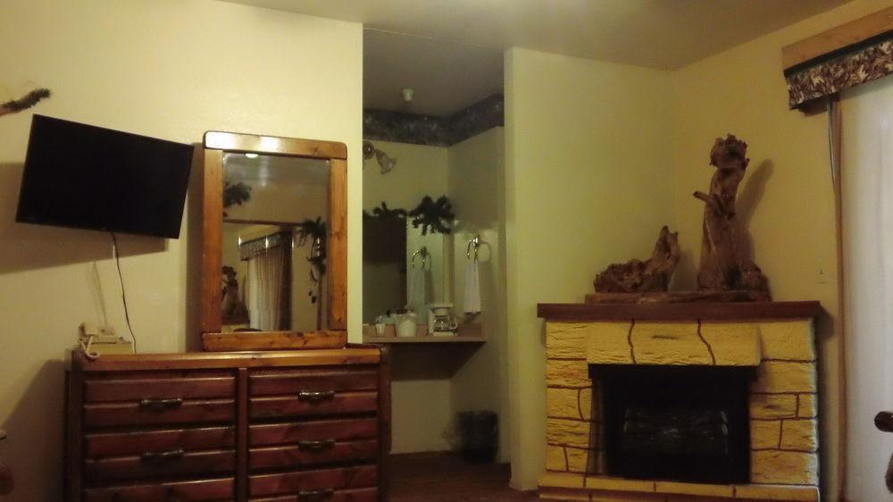 Bonnie Springs Ranch Motel Blue Diamond 外观 照片