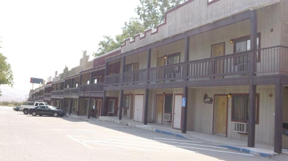 Bonnie Springs Ranch Motel Blue Diamond 外观 照片